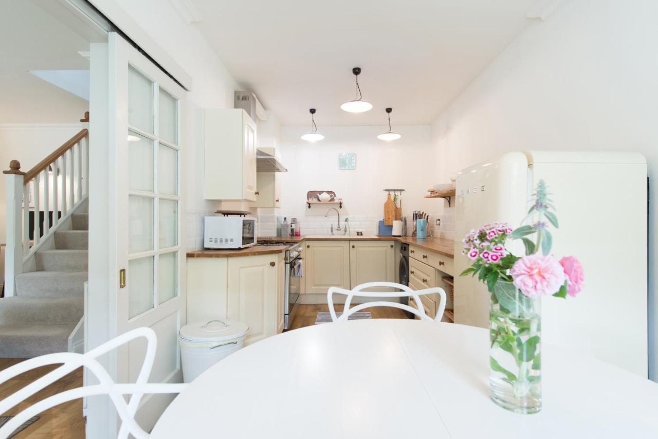 My Place Go - ไซเร็นเซสเตอร์ ภายนอก รูปภาพ
